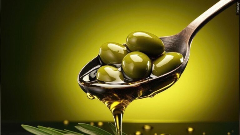 Miért érdemes minden nap olívaolajat fogyasztani? A tudomány válasza megdöbbentő!