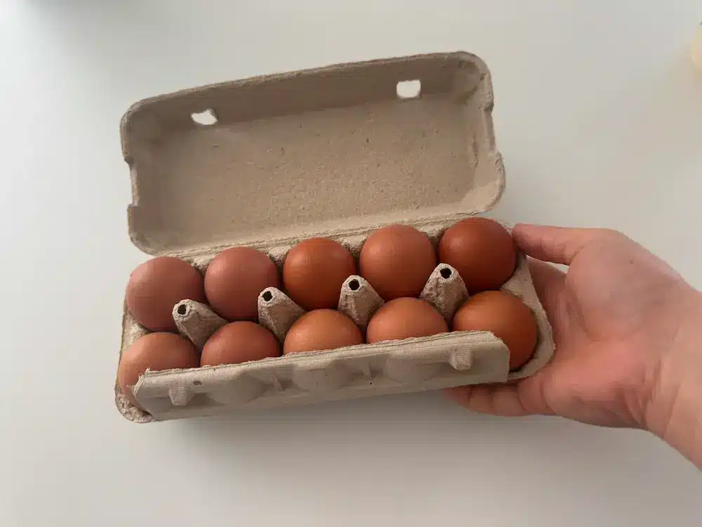 Erre nem számítottunk! Kiderült, hogy rosszul tárolod te is a tojásokat, így lenne a helyes: